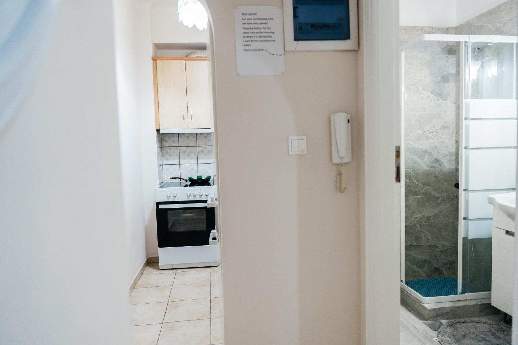 Luxury Apartment Center Атина Екстериор снимка