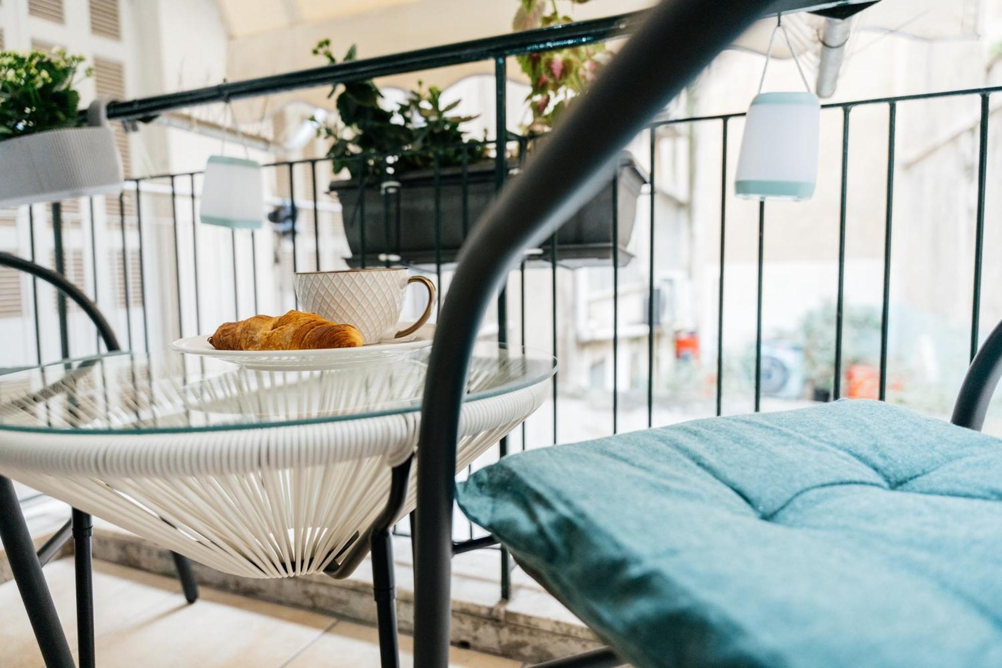 Luxury Apartment Center Атина Екстериор снимка