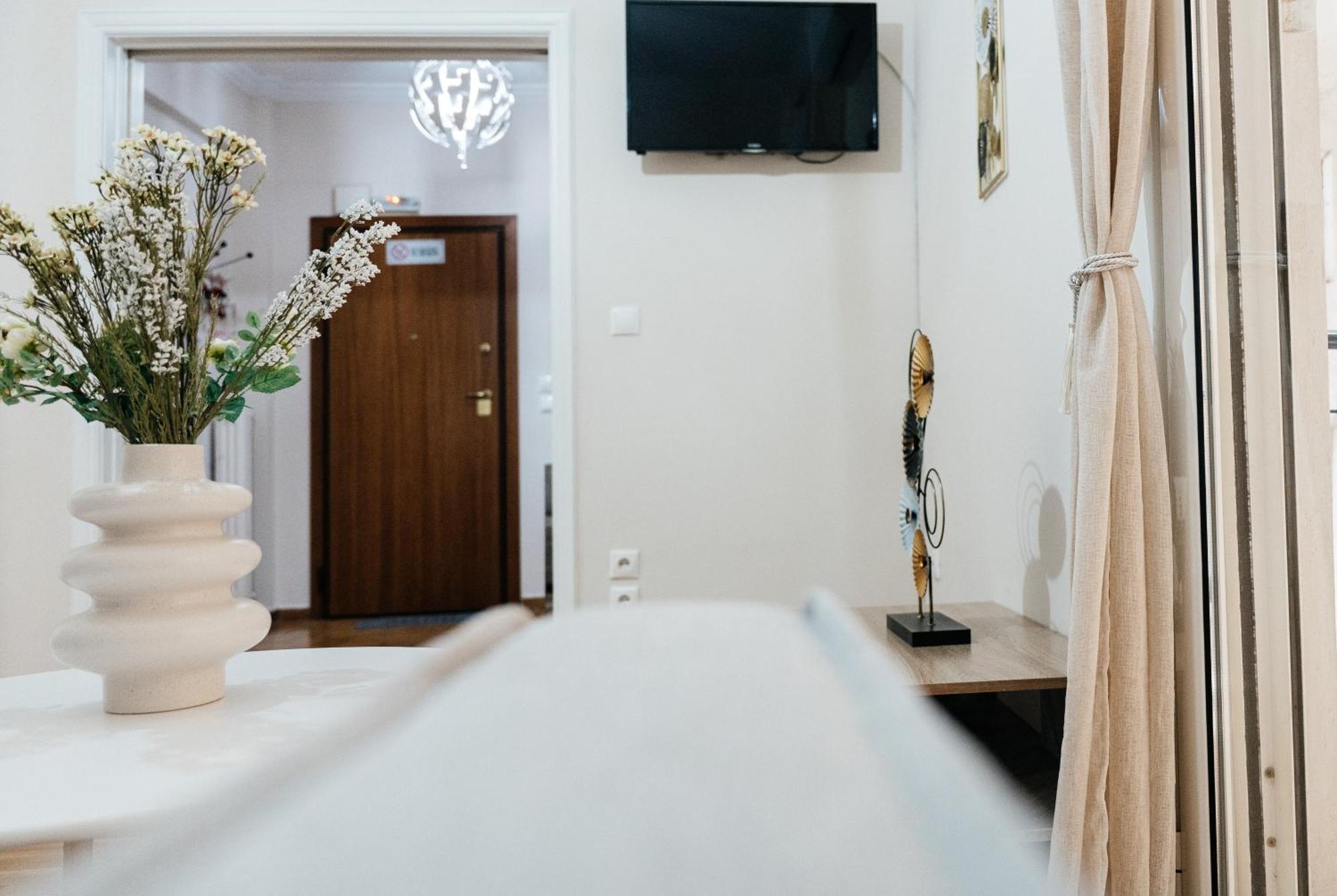 Luxury Apartment Center Атина Екстериор снимка