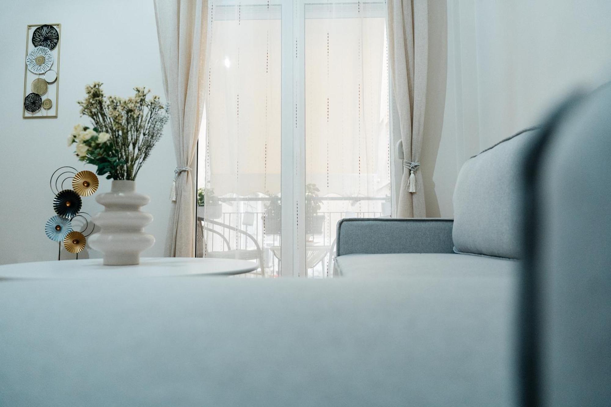 Luxury Apartment Center Атина Екстериор снимка