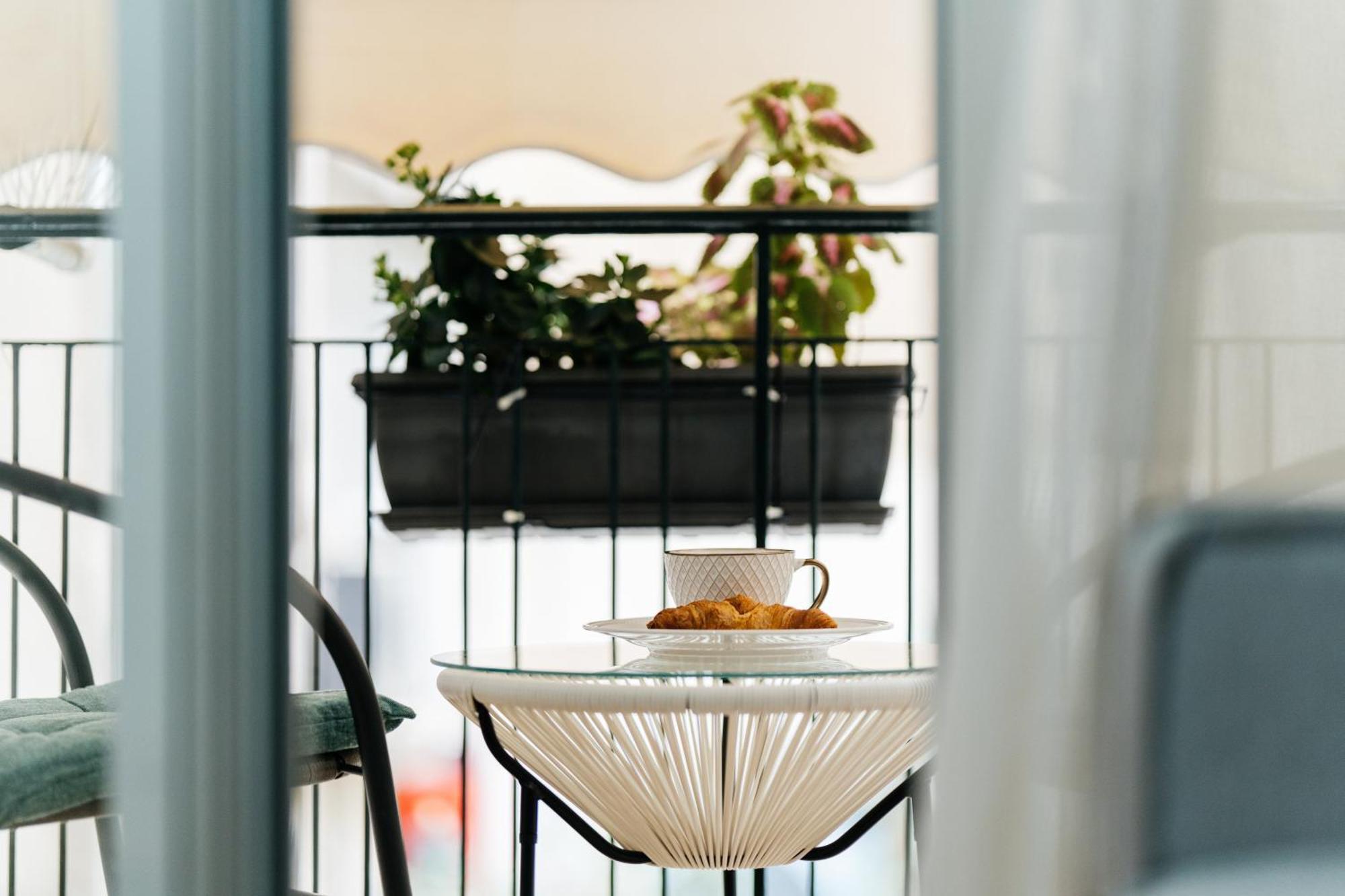 Luxury Apartment Center Атина Екстериор снимка