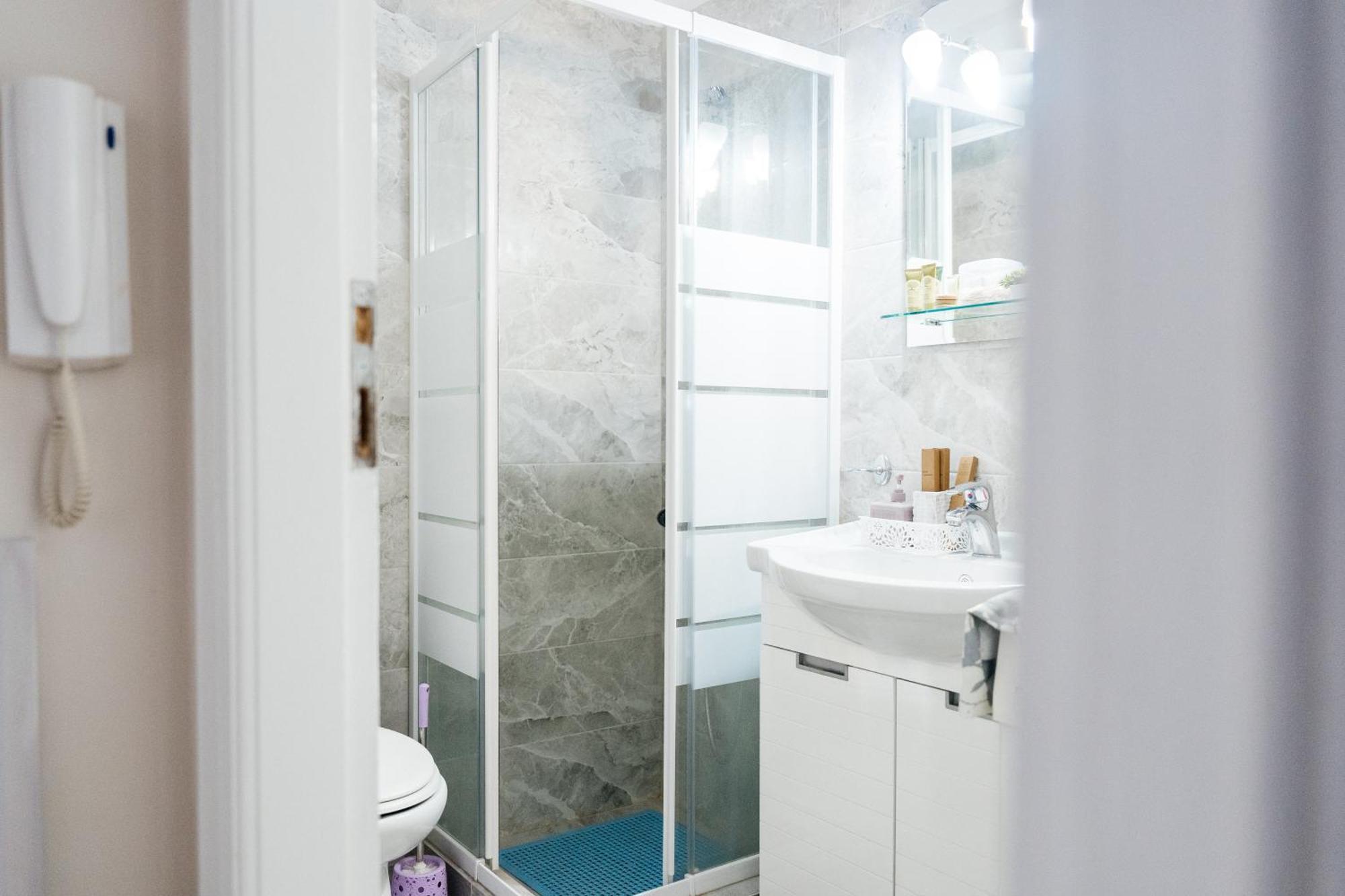 Luxury Apartment Center Атина Екстериор снимка